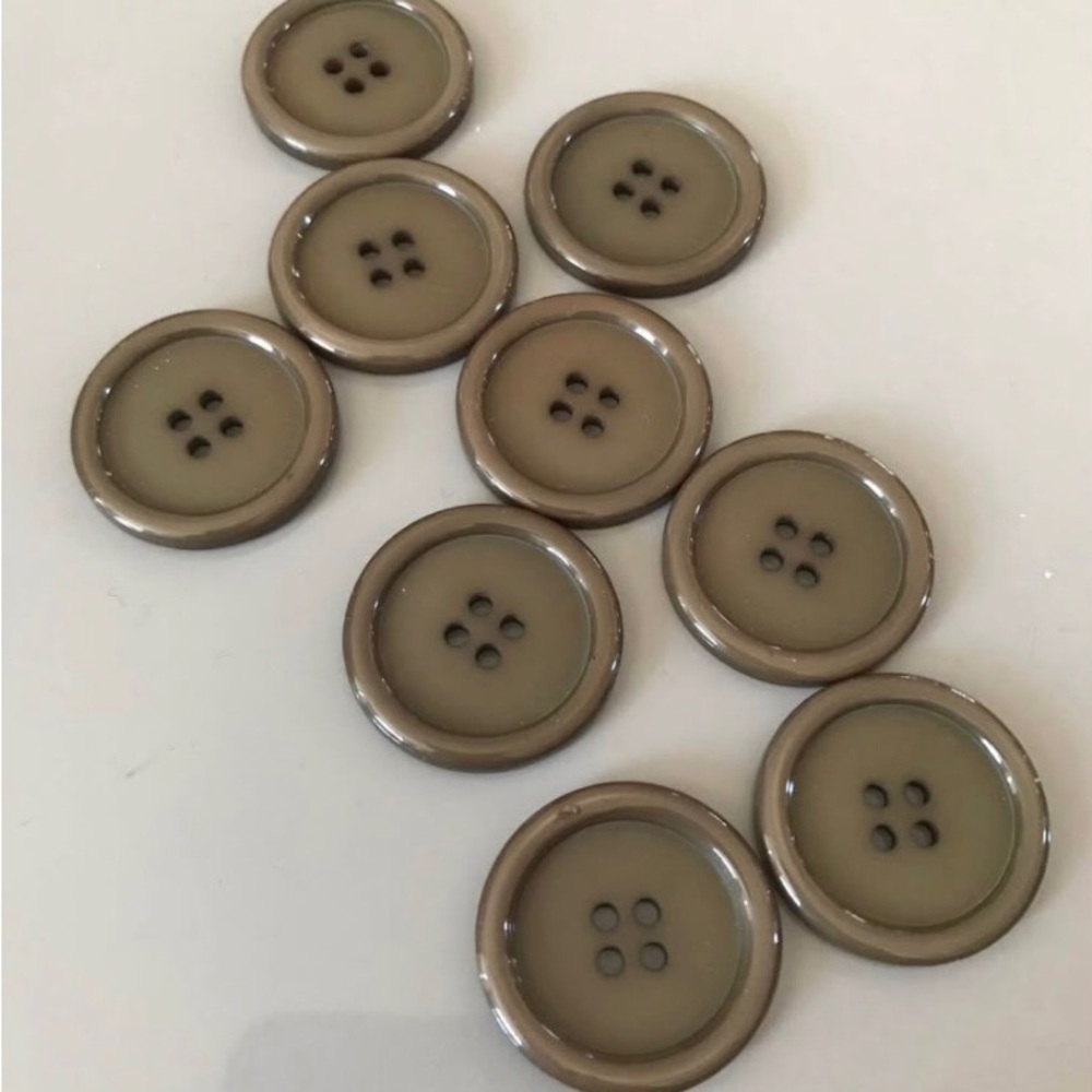 Stylish green Buttons.